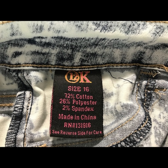 Women’s Jeans - Picture 4 of 4